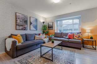686 Cordova St E - Photo 1 of 1