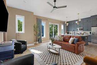 550 Rosedale Ave - Photo 1 of 1