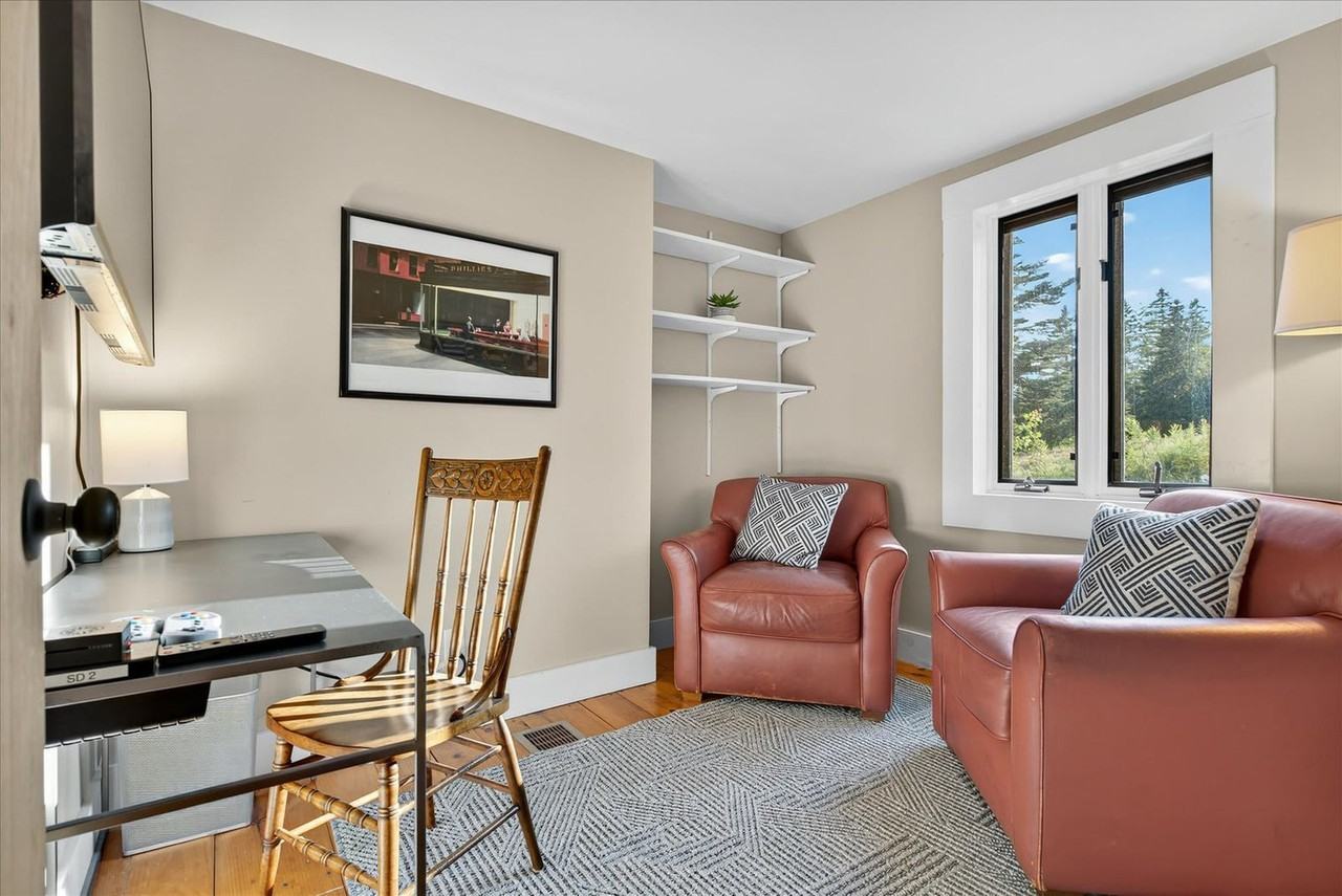 782 Woods Hill Rd #1264825P - Photo 3 of 50