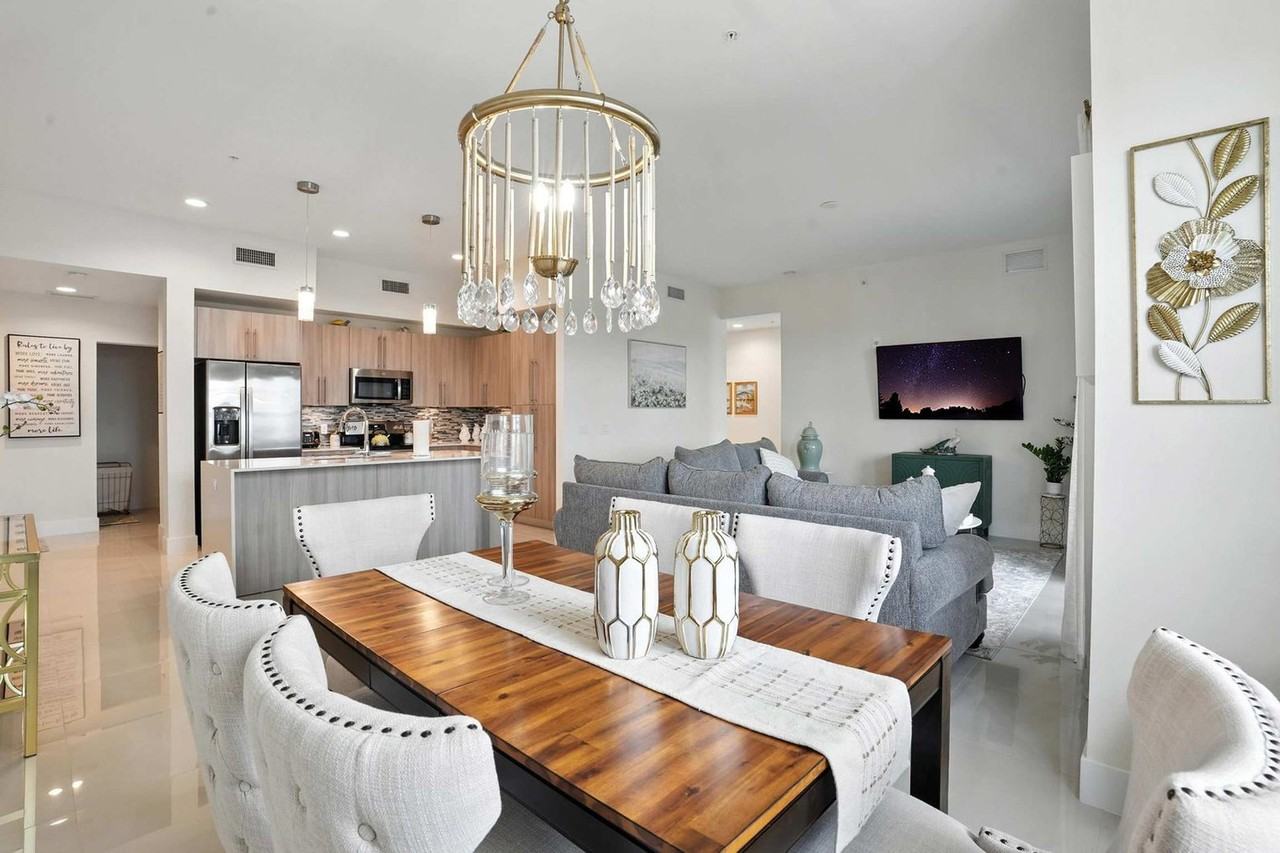 15773 Beachcomber Ave #1264830P - Photo 6 of 40