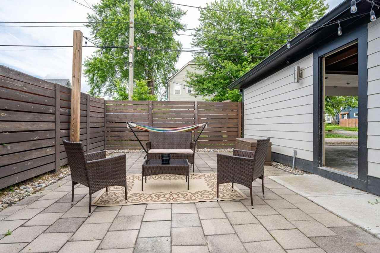 405 N State Ave #1266063P - Photo 7 of 29