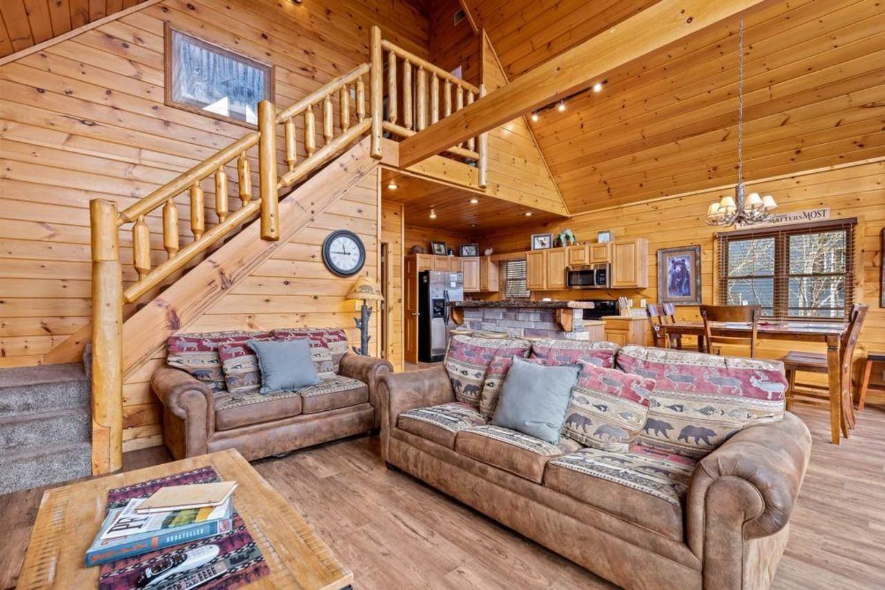 3004 Wears Overlook Ln #1266301P - Photo 2 of 17