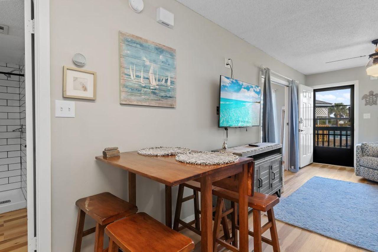 920 W Lagoon Ave #1266607P - Photo 6 of 26