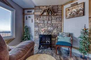 1386 Ski View Dr - Photo 1 of 1