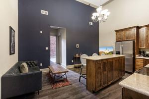 featured image of Baronne St