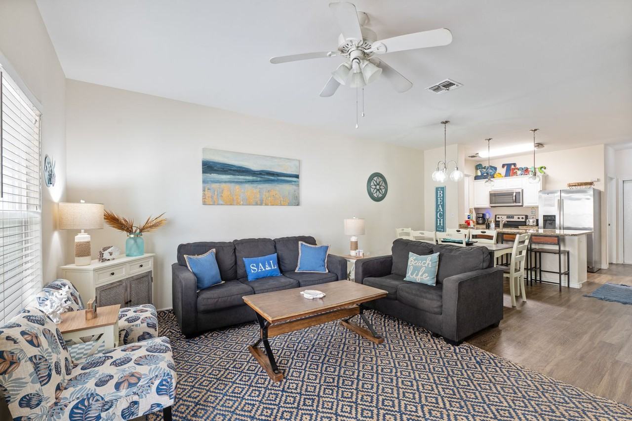 14810 Leeward Dr #1268416P - Photo 2 of 48