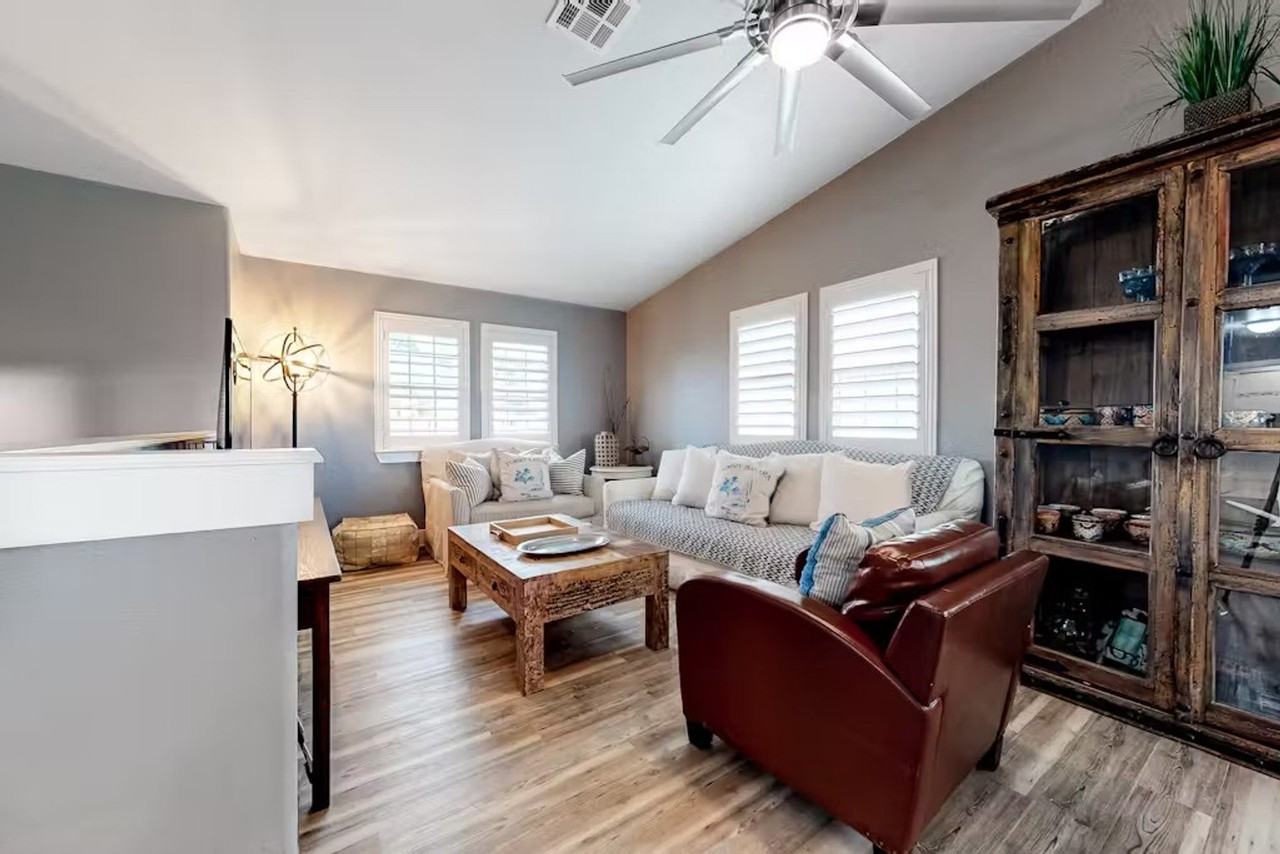 607 Sandkey Dr #1268417P - Photo 6 of 44