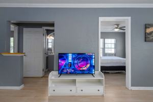 featured image of 1802 Morgan Ave