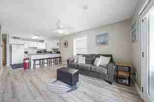 featured image of 1476 West Lagoon Avenue