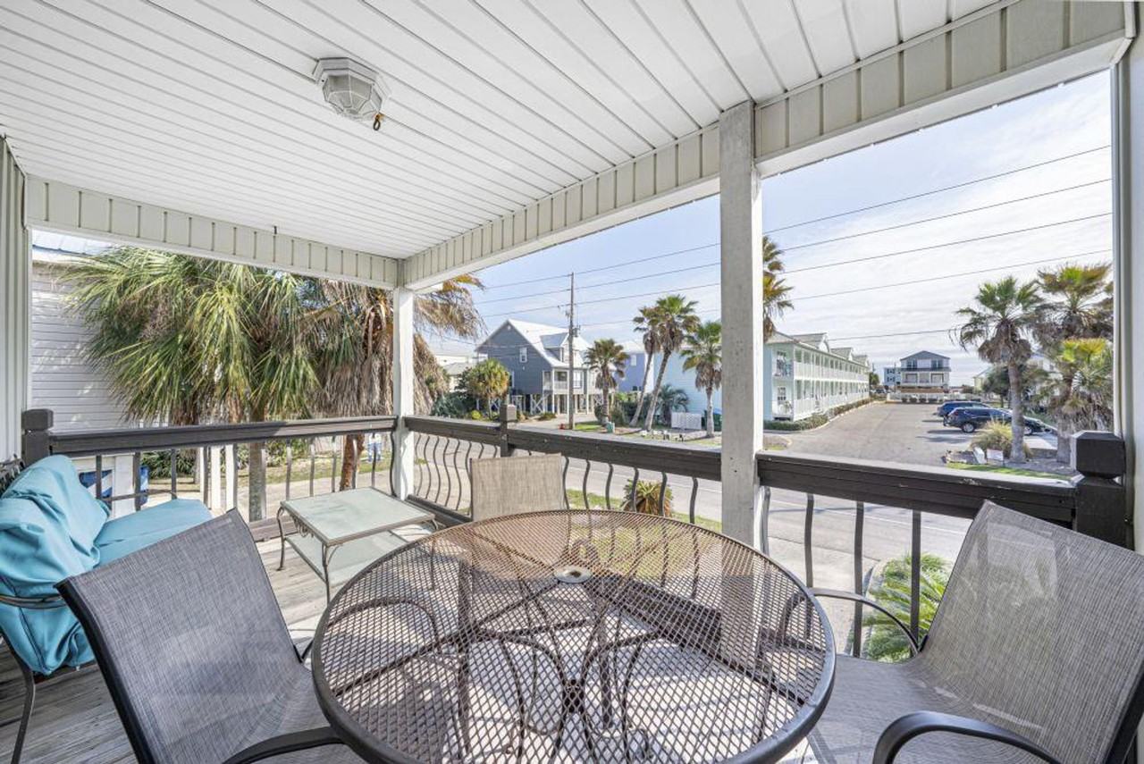 1476 W Lagoon Ave #1268870P - Photo 3 of 23