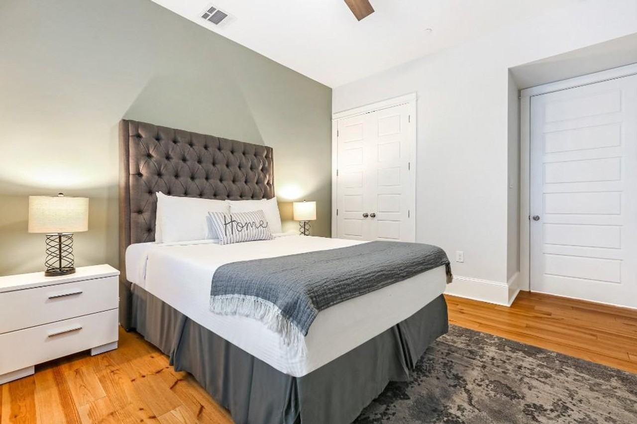 1233 Saint Charles Ave #1269961P - Photo 5 of 21