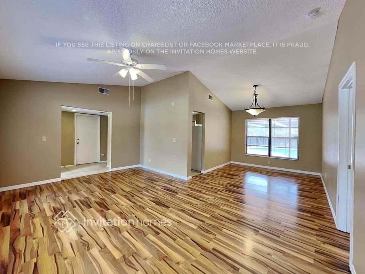 3040 Oak View Dr - Photo 3 of 20