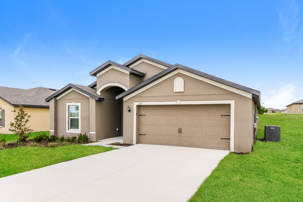 1367 Swan Lake Cir - Photo 2 of 17