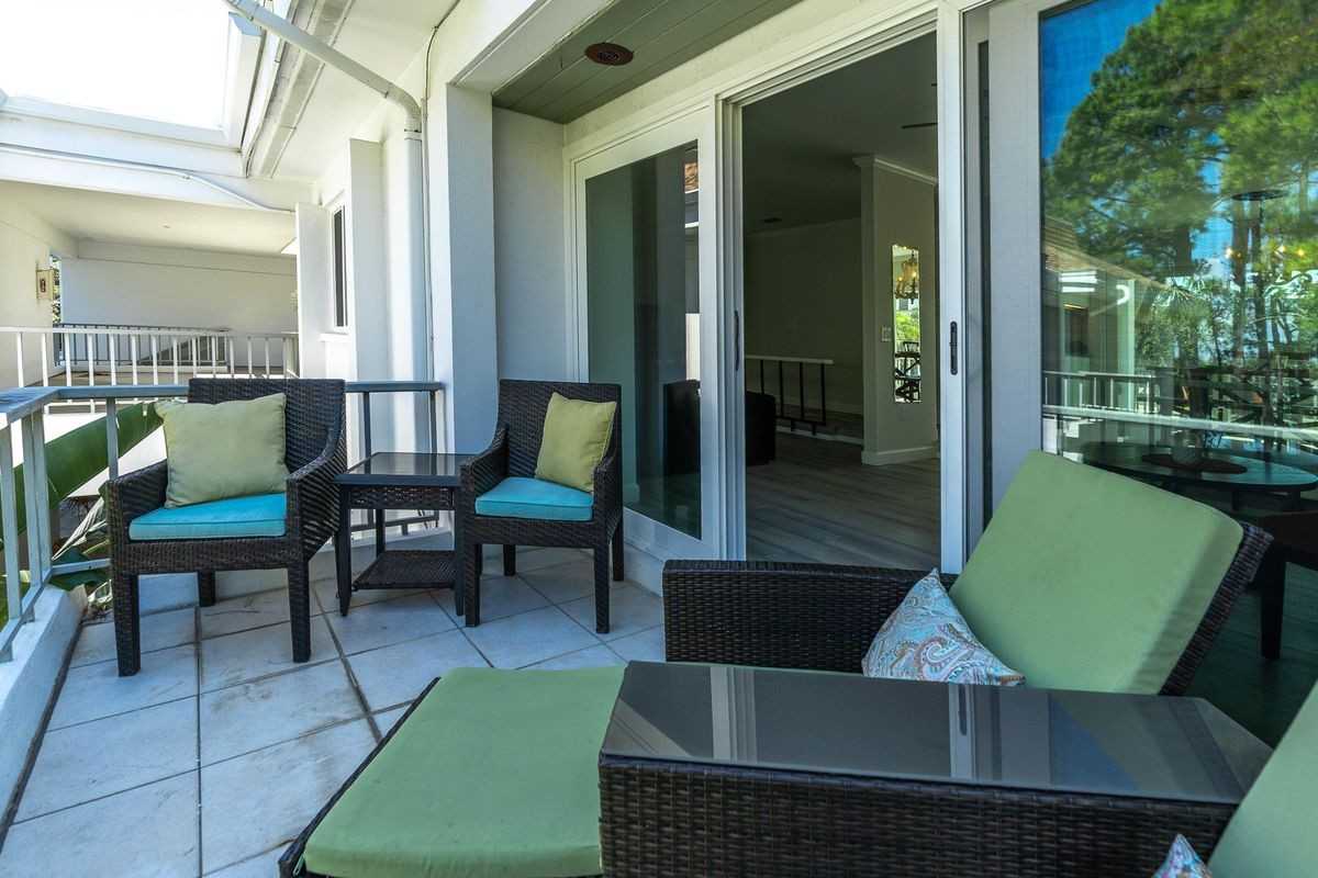 311 Island Way ##204 - Photo 3 of 21