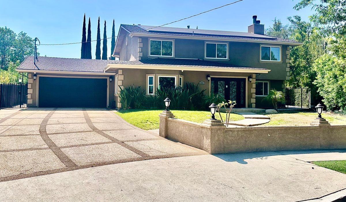 5433 Beeler Ave - Photo 2 of 3