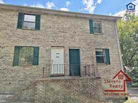 402 Peek Dr - Photo 1 of 1