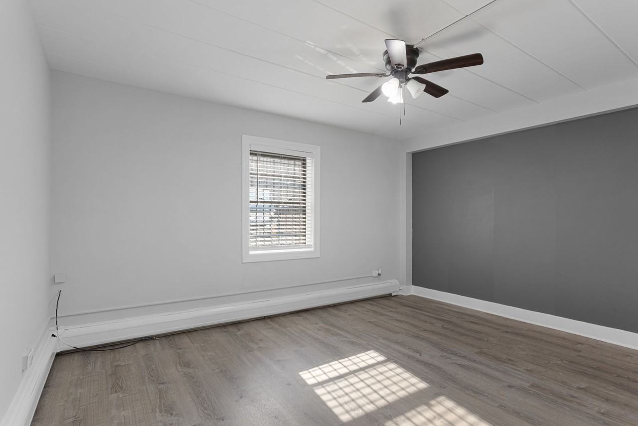 The 6007 Kenmore - Photo 4 of 24