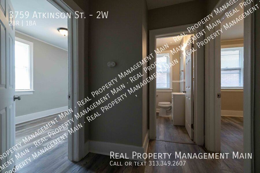 3759 Atkinson St #2W