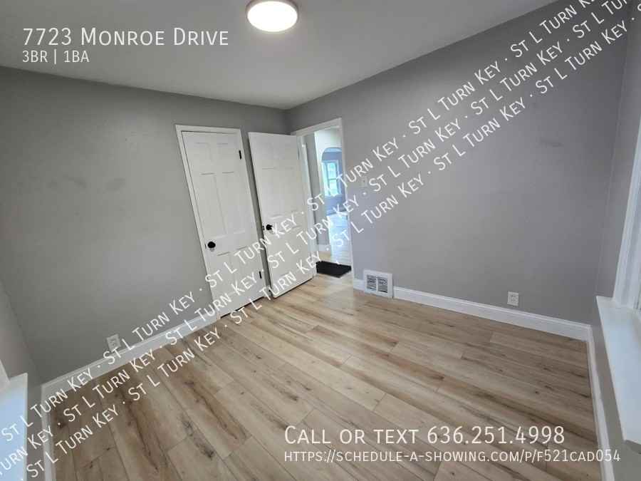 7723 Monroe Dr - Photo 2 of 10