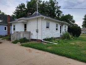 1404 5th St - Photo 1 of 1
