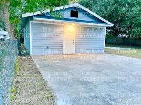 330 1/2 S 2nd St - Photo 1 of 1