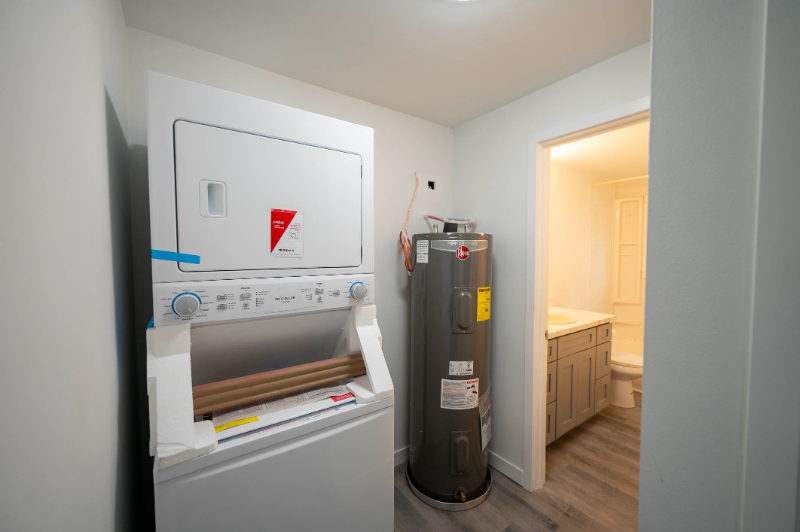 1451 E Republican St #4 - Photo 4 of 5