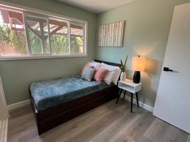 635 S Walnut St - Photo 1 of 1