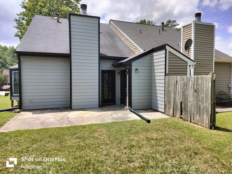 1 Woodlake Dr - Photo 2 of 10