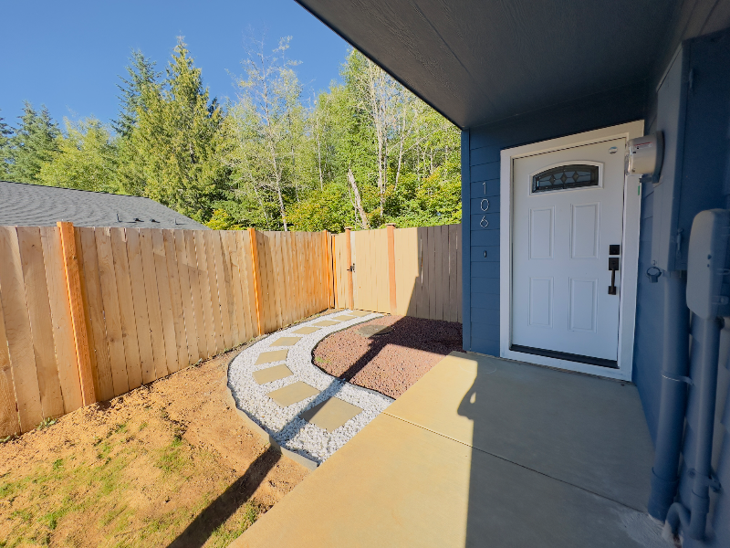 106 Oak St #NA - Photo 2 of 20