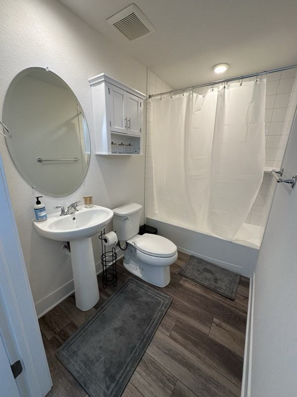 5058 Ward Rd - Photo 3 of 8