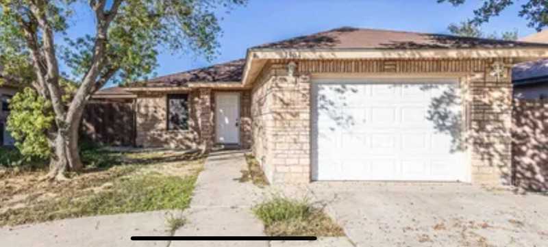 3904 Los Presidentes Ave - Photo 3 of 14