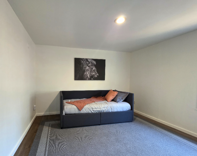 8397 Golden Valley Boulevard - Photo 6 of 15