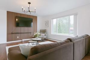 featured image of 9033 Dewberry St #1