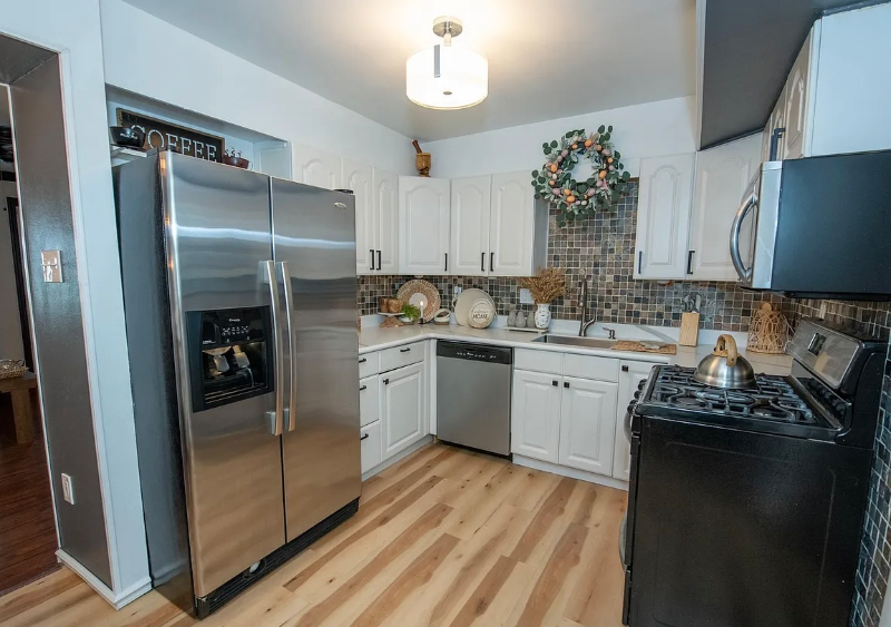 11013 Stevens Rd - Photo 3 of 9