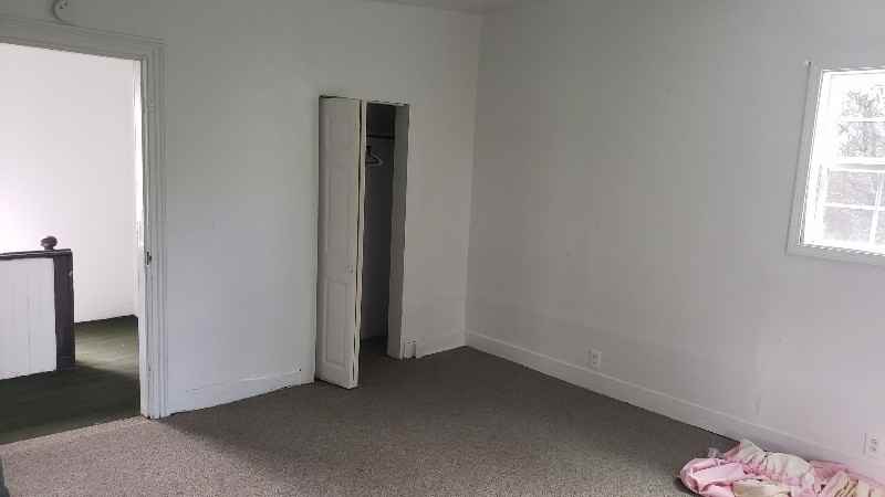 1411 Jackson St - Photo 7 of 11