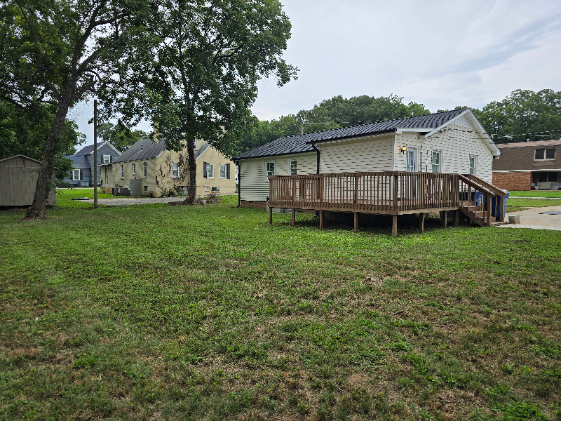 414 Washington Street - Photo 2 of 13