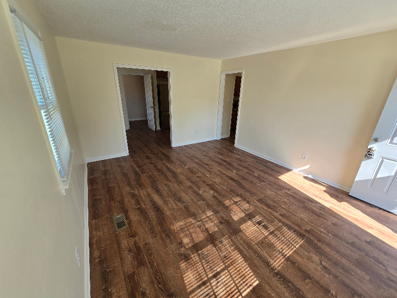 414 Washington Street - Photo 3 of 13