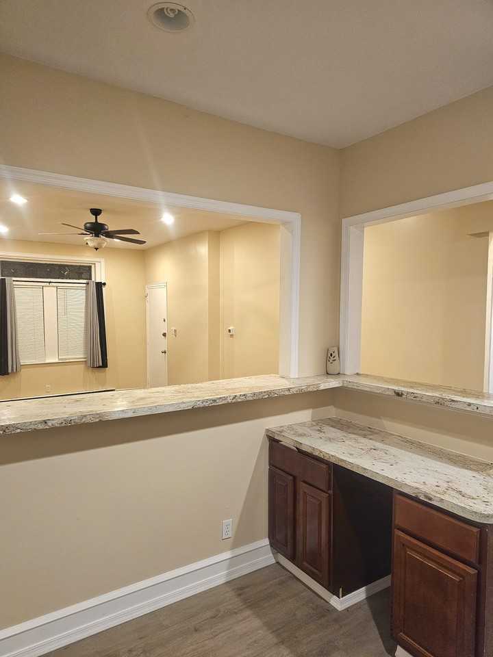 4820 North 13th Street #1 - Photo 2 of 12