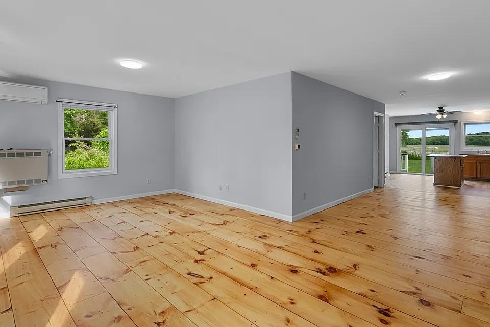 13 Green Hill Rd #13 - Photo 2 of 12