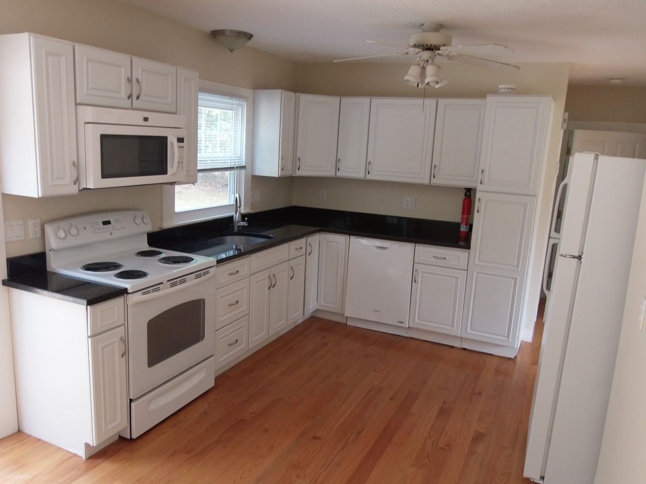 2780 Falmouth Rd #NA - Photo 3 of 7