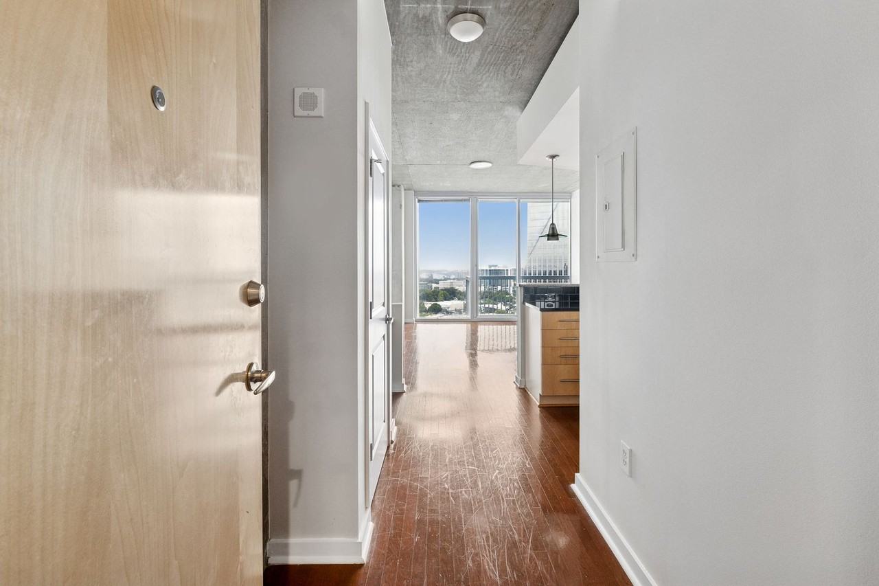 3324 Peachtree Rd Ne - Photo 6 of 46