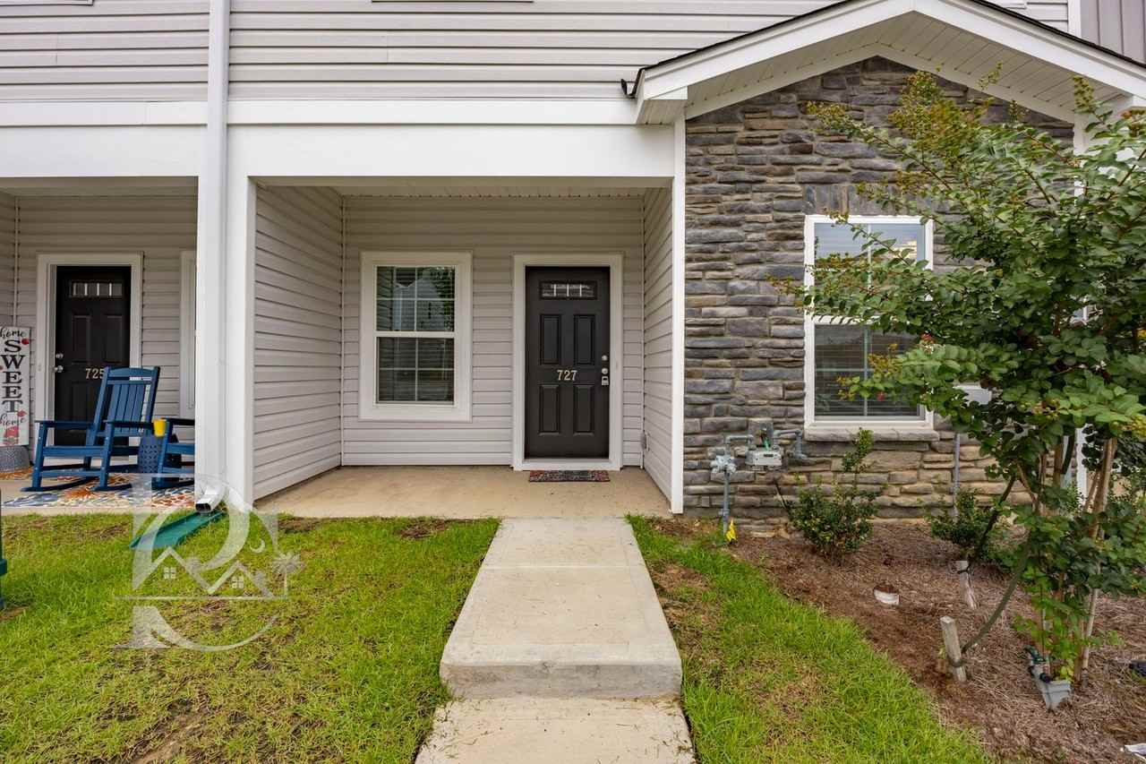 727 Wild Duck Ln - Photo 2 of 33