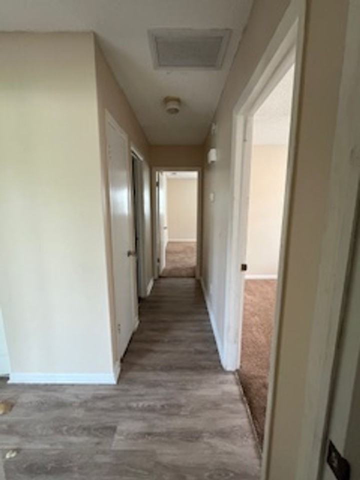 7106 Northbridge Blvd - Photo 5 of 13