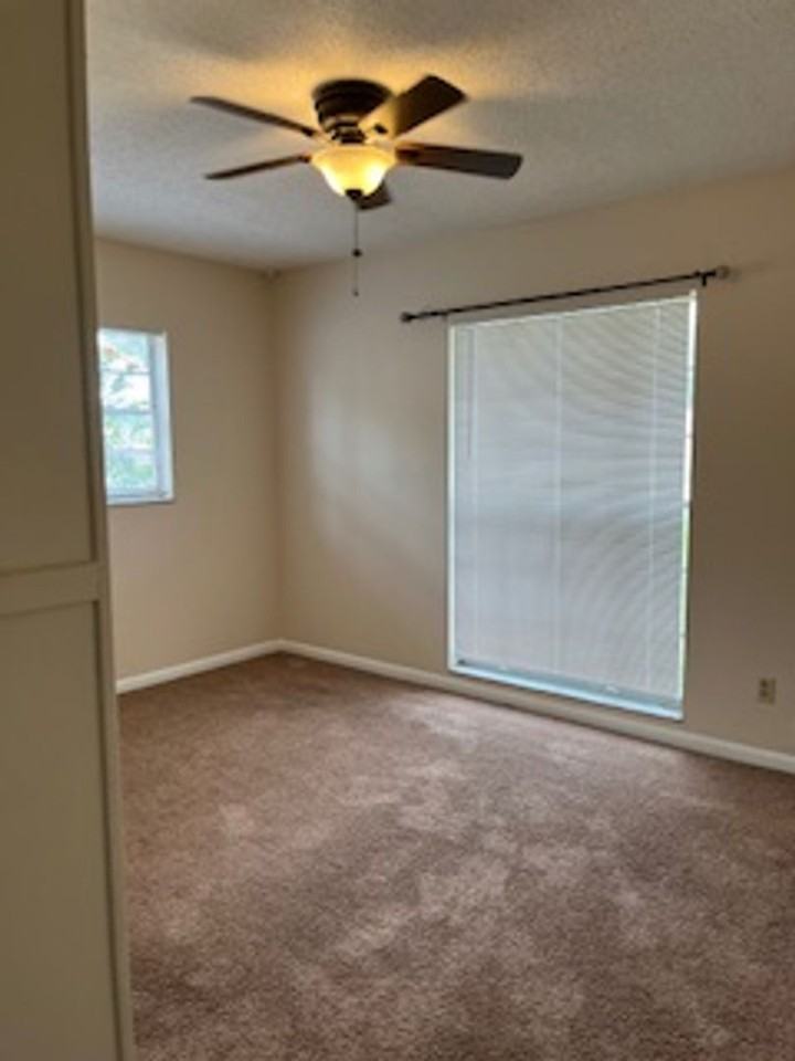 7106 Northbridge Blvd - Photo 7 of 13