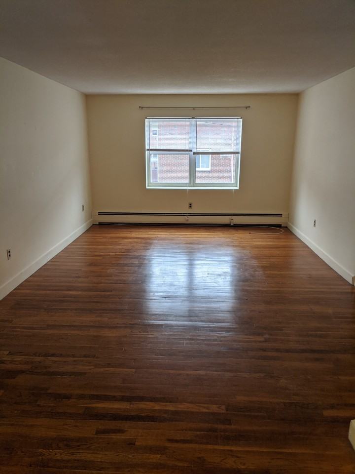 14 Grove Street #7 - Photo 3 of 6