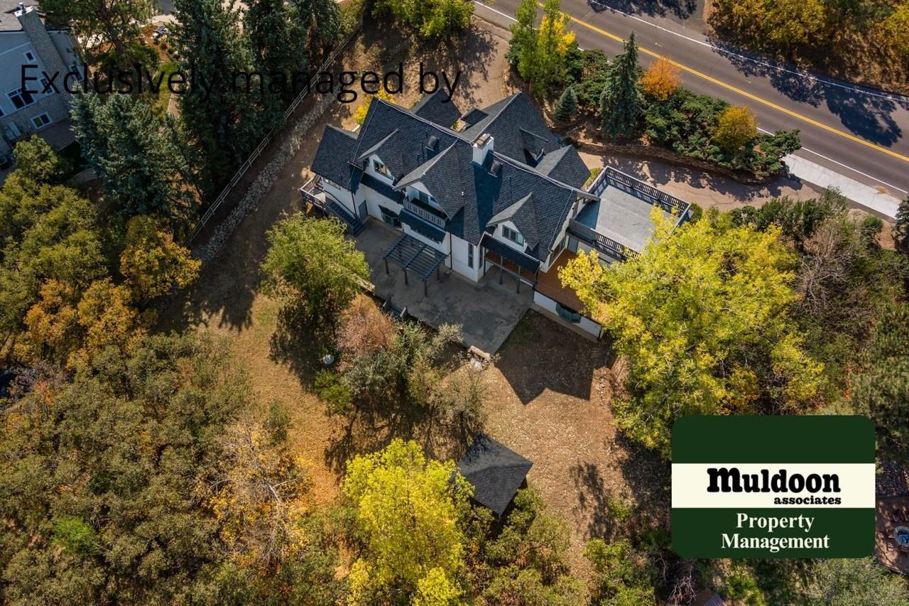 17 Penrose Blvd - Photo 5 of 45