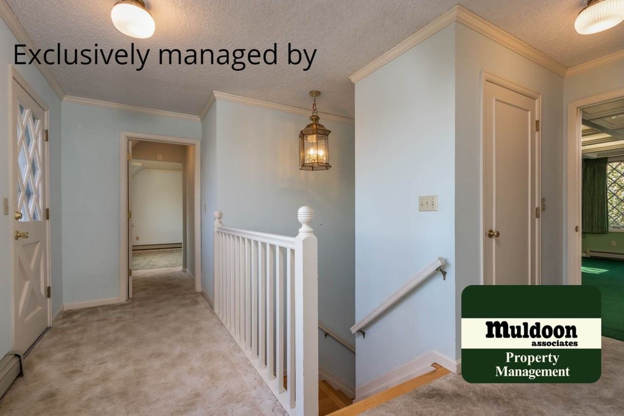 17 Penrose Blvd - Photo 2 of 45