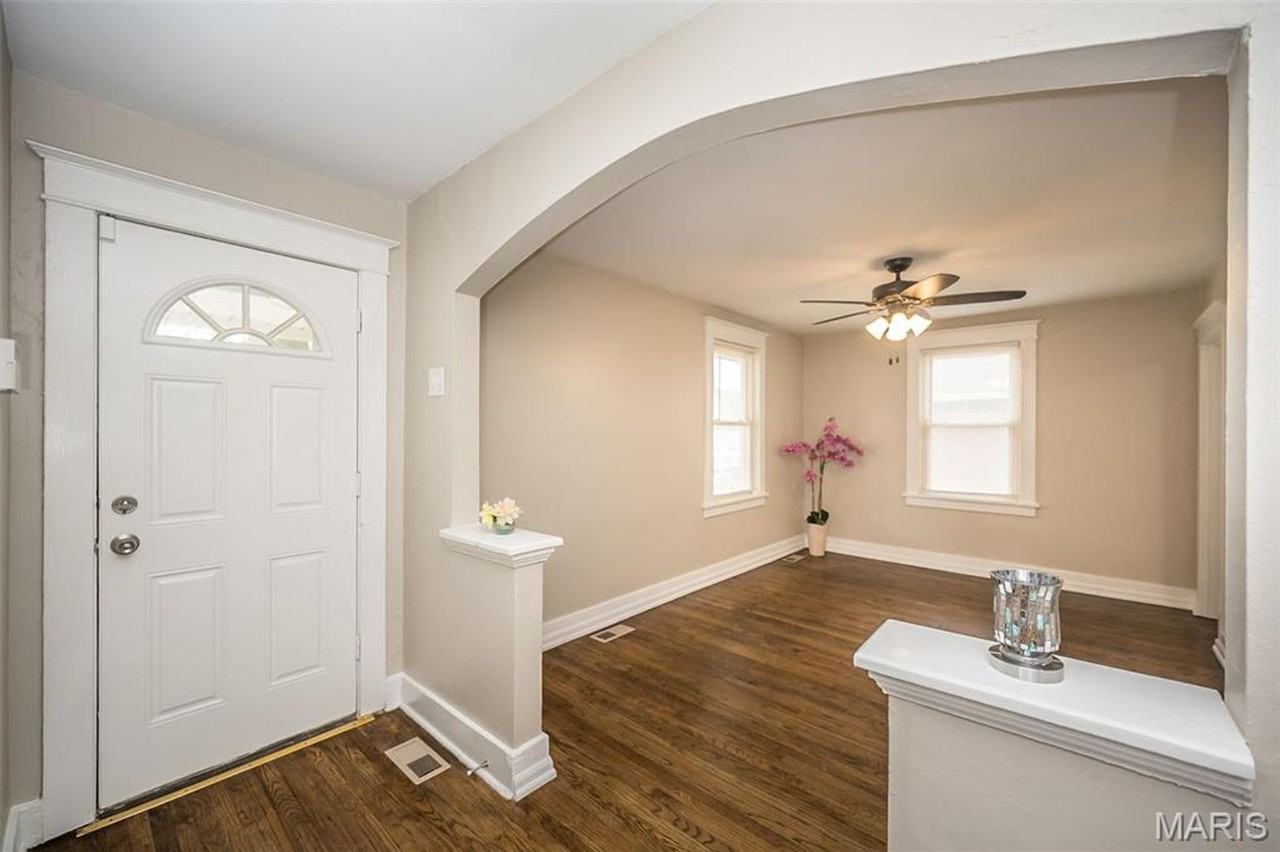 3718 Edmundson Rd - Photo 3 of 16