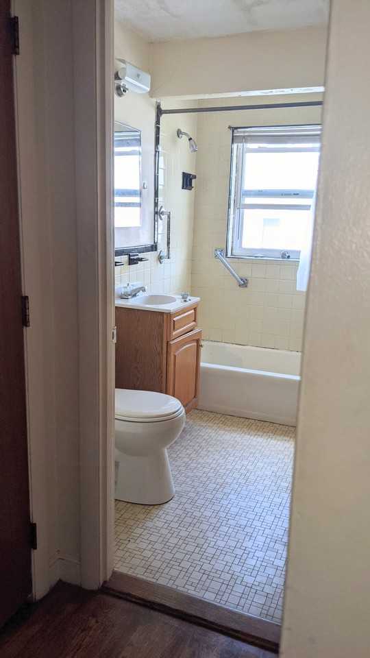 14 Grove Street #7 - Photo 6 of 6