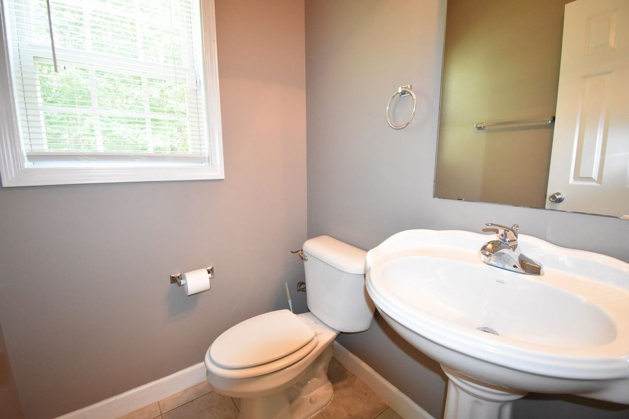 165 Pender Rd - Photo 7 of 25
